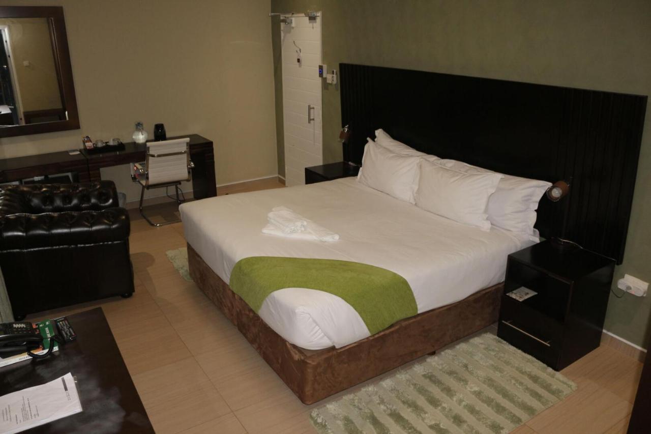 Peaconwood Boutique Villa Palapye Dış mekan fotoğraf